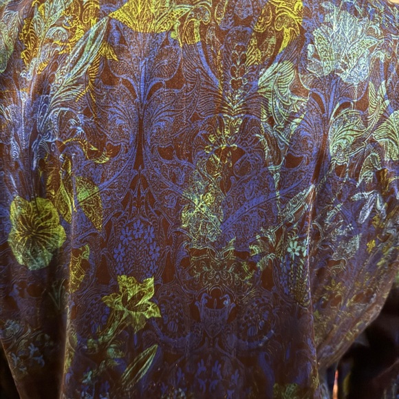 TAHARI NWT Floral Velvet Bomber Jacket with Silk Lining and Chain Zipper - Picture 4 of 8